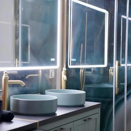 Modern Duplex - 5 - Center Apartament